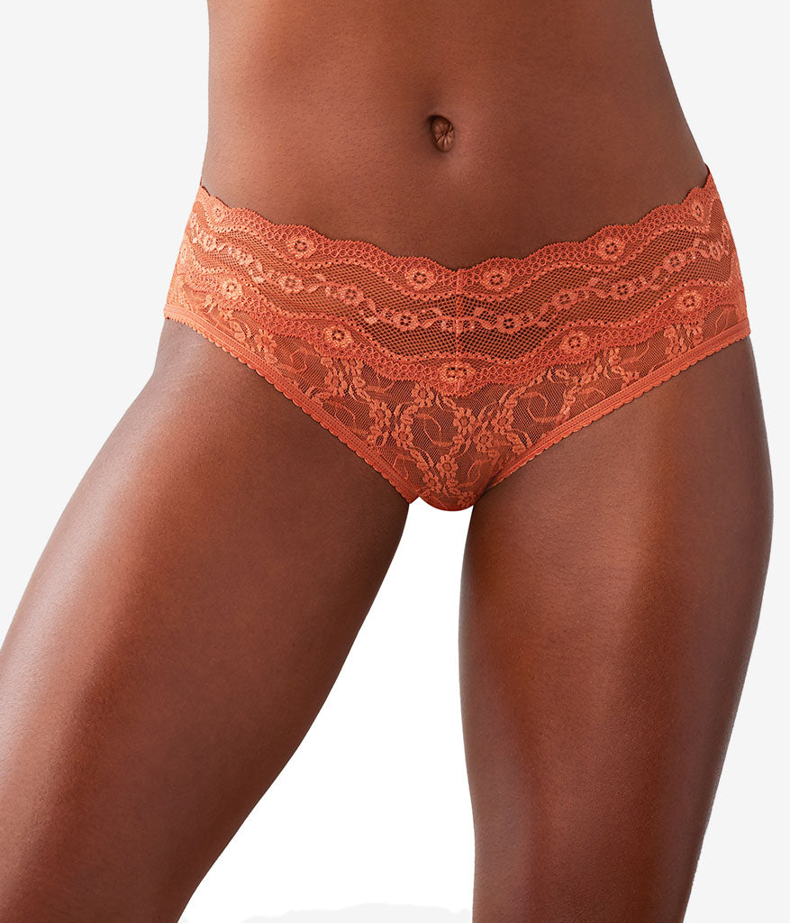Lace Kiss Hipster: Baked Clay – b.tempt'd