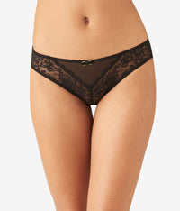 Lace Encounter Bikini: Night