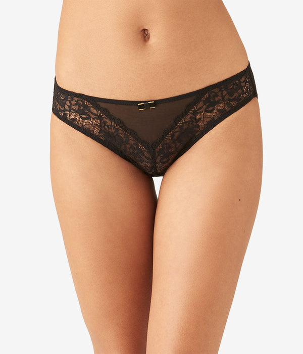 Lace Encounter Bikini: Night