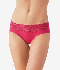 b.bare Hipster: Cerise