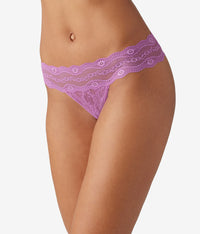 Lace Kiss Thong: Mulberry