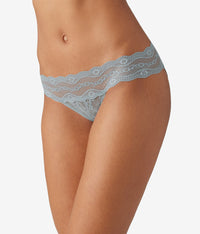 Lace Kiss Bikini: Abyss