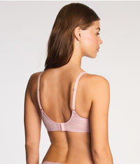 Effortlessly Lace Underwire Bra: Blush Pink