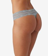 Lace Kiss Thong: Abyss