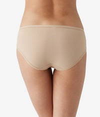 Future Foundation Hipster: Au Natural