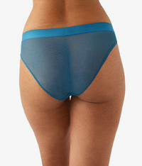 Opening Act Cheeky: Faience